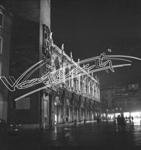 Basilica Palladiana. pellicola - negativo bianco e nero fto mm 60x60