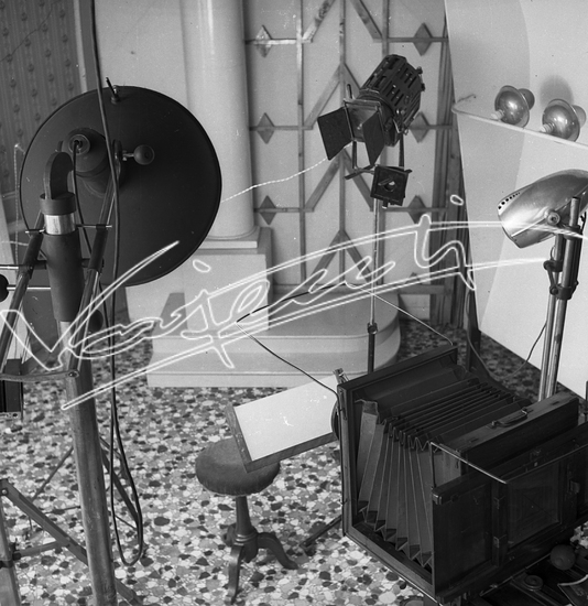 Vajenti - La storia. pellicola - negativa B&N f.to mm 60x60