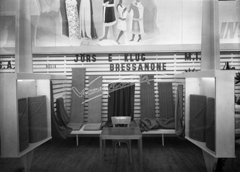 Fiera Campionaria di Vicenza 1950 Stand Lanificio Jörs e Klug Fiera Campionaria di Vicenza 1950 Stand Lanificio Jörs e Klug