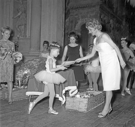 Scuola di danza Vanna Busolini Scuola di danza Vanna Busolini