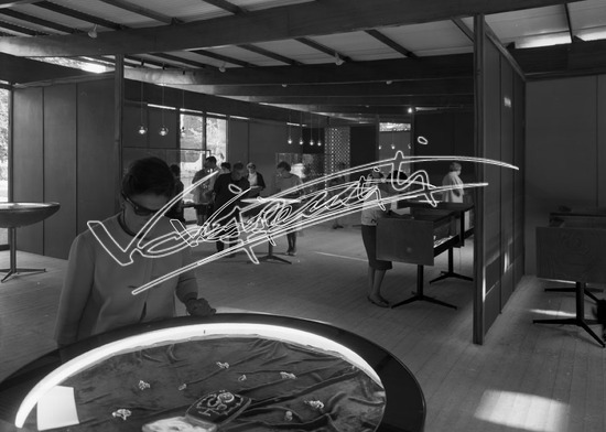 Fiera Campionaria di Vicenza 1965: Padiglione dell`Oreficeria. Pellicola - negativo bianco e nero fto mm 130X180