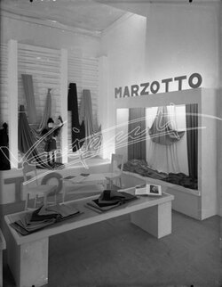 Fiera Campionaria di Vicenza 1947 Stand Lanificio Marzotto Fiera Campionaria di Vicenza 1947 Stand Lanificio Marzotto