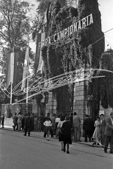 Fiera Campionaria di Vicenza 1948. pellicola-negativo bianco e nero 24X36