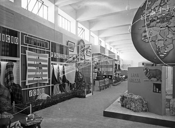 Fiera Campionaria di Vicenza 1949 Padiglione della Lana Fiera Campionaria di Vicenza 1949 Padiglione della Lana