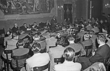 Fiera Campionaria di Vicenza 1953 Mostra della Produttività Convegno in Camera di Commercio Fiera Campionaria di Vicenza 1953 Mostra della Produttività Convegno in Camera di Commercio