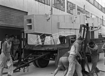 Fiera Campionaria di Vicenza 1953 Forni per Ceramiche Fiera Campionaria di Vicenza 1953 Forni per Ceramiche