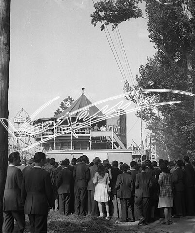 Fiera Campionaria di Vicenza 1946 : Campo Marzo. pellicola - negativo bianco e nero fto mm 60X60