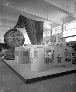 Fiera Campionaria di Vicenza 1949 Segretariato Internazionale della Lana