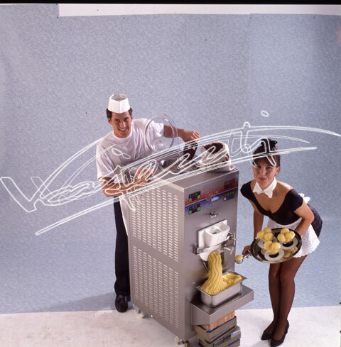 Bravo spa : macchine per gelati. pellicola - diapositiva colore 6X6