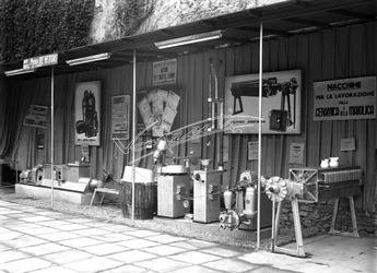 Fiera Campionaria di Vicenza 1949 Off.Mecc. Piero De Vettori Fiera Campionaria di Vicenza 1949 Off.Mecc. Piero De Vettori