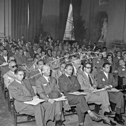 Fiera Campionaria di Vicenza 1953 Mostra della Produttività Convegno Provinciale dei Ceramisti Fiera Campionaria di Vicenza 1953 Mostra della Produttività Convegno Provinciale dei Ceramisti