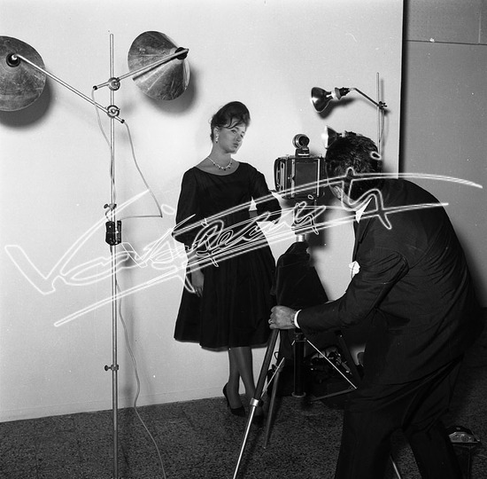 Vajenti - La storia. Pellicola - negativo bianco e nero fto mm 60x60