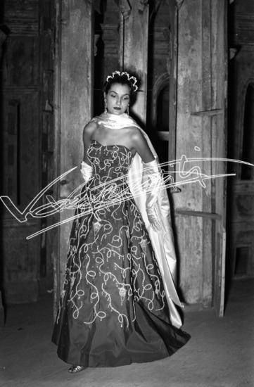 Fiera Campionaria di Vicenza 1951: Alta Moda al Teatro Olimpico. Pellicola - negativo bianco e nero f.to mm 60x90