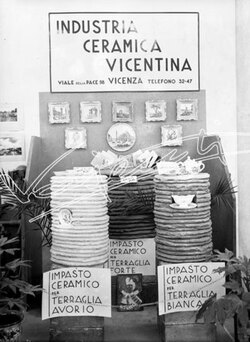 Fiera Campionaria di Vicenza 1949 Stand Industria Ceramica Vicentina Fiera Campionaria di Vicenza 1949 Stand Industria Ceramica Vicentina