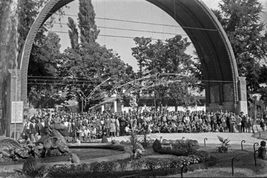 Fiera Campionaria di Vicenza 1947 Pubblico Gruppo Fornaci Venete Fiera Campionaria di Vicenza 1947 Pubblico Gruppo Fornaci Venete