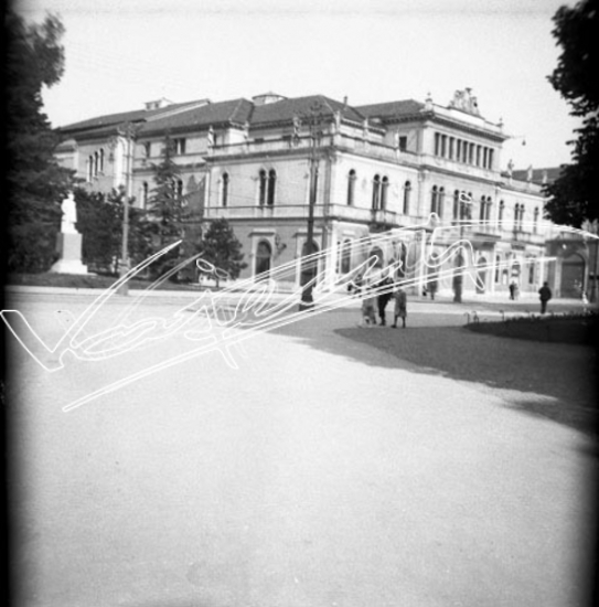 Teatro Verdi. pellicola - negativo bianco e nero fto mm 60x60