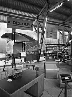 Fiera Campionaria di Vicenza 1949 Stand A. Delouvy