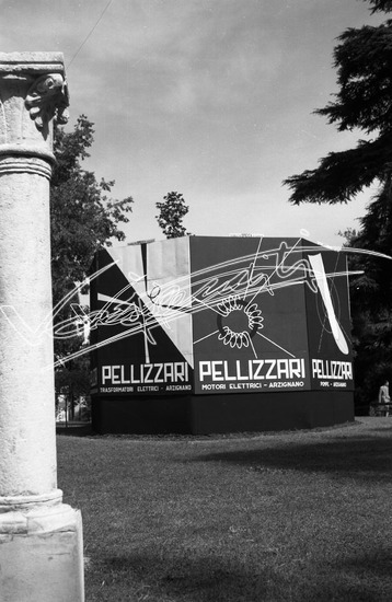 Fiera Campionaria di Vicenza 1950 : Padiglione della lana. Pellicola - negativo bianco e nero f.to mm 60x90
