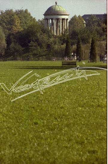 Parco Querini : Tempietto Ionico. pellicola - negativo colore 24x36