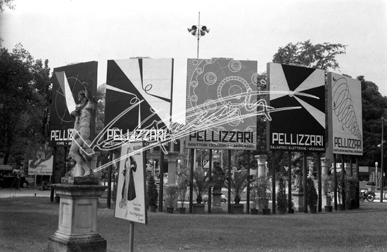 Fiera Campionaria di Vicenza 1950 : Padiglione della lana. Pellicola - negativo bianco e nero f.to mm 60x90