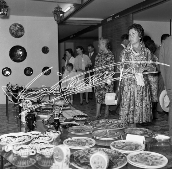 Fiera Campionaria di Vicenza 1959: Pubblico. Pellicola - negativo bianco e nero fto mm 60x60