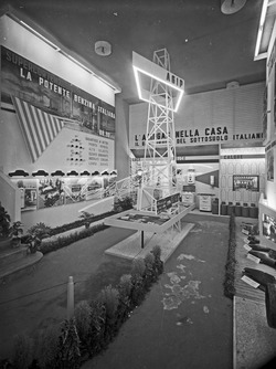Fiera Campionaria di Vicenza 1952 Padiglione AGIP