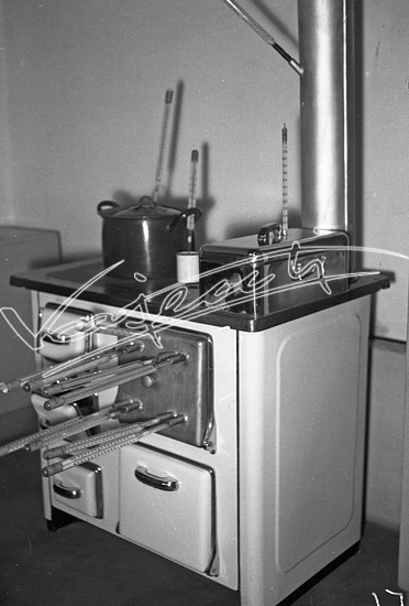 Smalteria Metallurgica Veneta. Pellicola - negativo bianco e nero - f.to mm 60x90