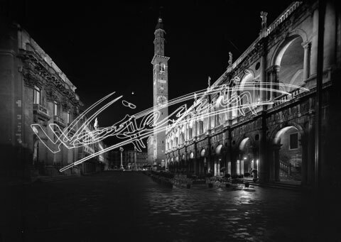Piazza dei Signori. pellicola - negativo bianco e nero fto mm 130x180