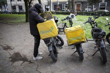 Glovo Deliveroo