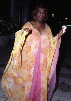 SARAH VAUGHAN CANTANTE