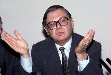 PIERO BARUCCI ECONOMISTA