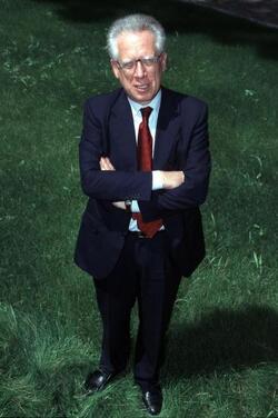 Tommaso Padoa Schioppa economista