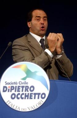 ANTONIO DI PIETRO POLITICO IDV SOCIETA CIVILE