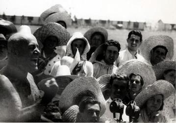 Benito Mussolini Duce dell Italia fascista a Sabaudia parla alla folla