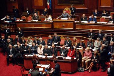 SECONDO GOVERNO ROMANO PRODI AULA SENATO FIDUCIA
