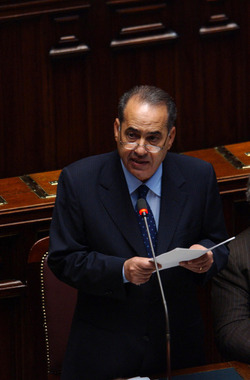 BEPPE PISANU politico fi