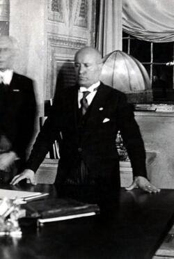 Benito Mussolini Duce dell Italia fascista NEL SUO STUDIO A PALAZZO VENEZIA