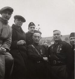 FASCISMO PRATI SFILATA