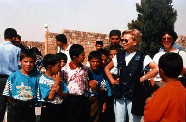 IN IRAQ 1997 EMMA BONINO POLITICA