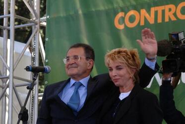 ROMANO PRODI POLITICO L UNIONE MARIANGELA MELATO ATTRICE