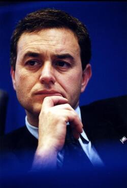 GIORGIO SIMEONI POLITICO FI