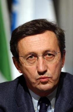 GIANFRANCO FINI POLITICO AN VICEPRESIDENTE DEL CONSIGLIO