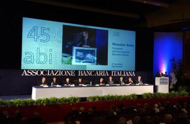 Assemblea annuale associazione bancari