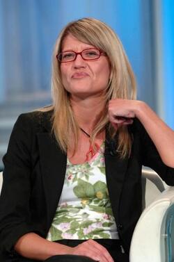 CAROLINA LUSSANA POLITICO