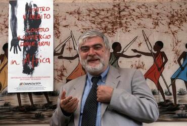 EUGENIO MELANDRI Coordinatore di Chiama l Africa .