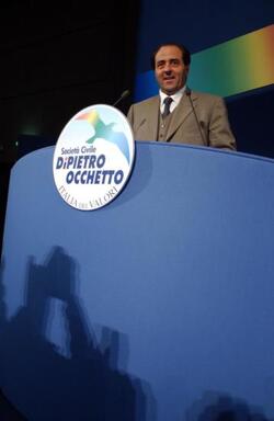 ANTONIO DI PIETRO POLITICO IDV SOCIETA CIVILE