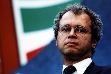 ENRICO MENTANA GIORNALISTA DIRETTORE TG5