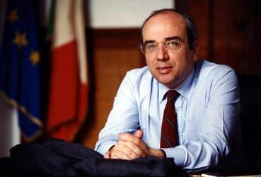NICOLA ROSSI ECONOMISTA