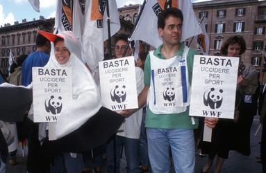 MANIFESTAZIONE CONTRO LA CACCIA