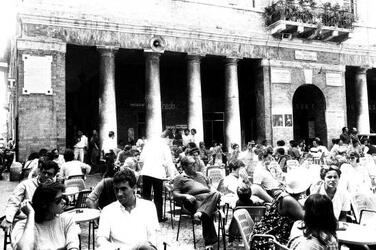 vacanze anni settanta turismo URBINO TURISTI